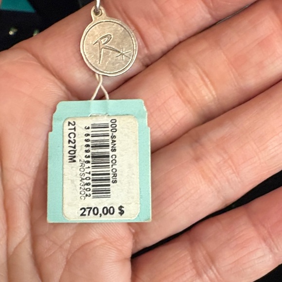 Vintage Reminiscence French Rivera Floral Pendant Necklace - Picture 9 of 12